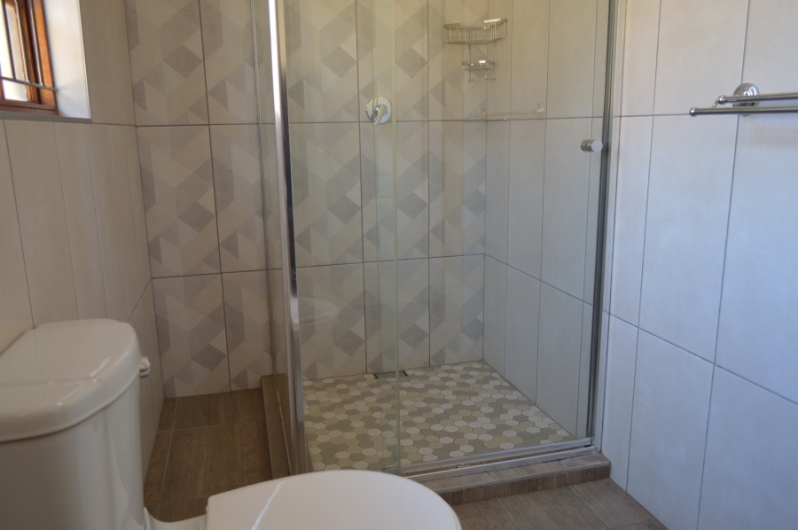 6 Bedroom Property for Sale in Flamwood North West